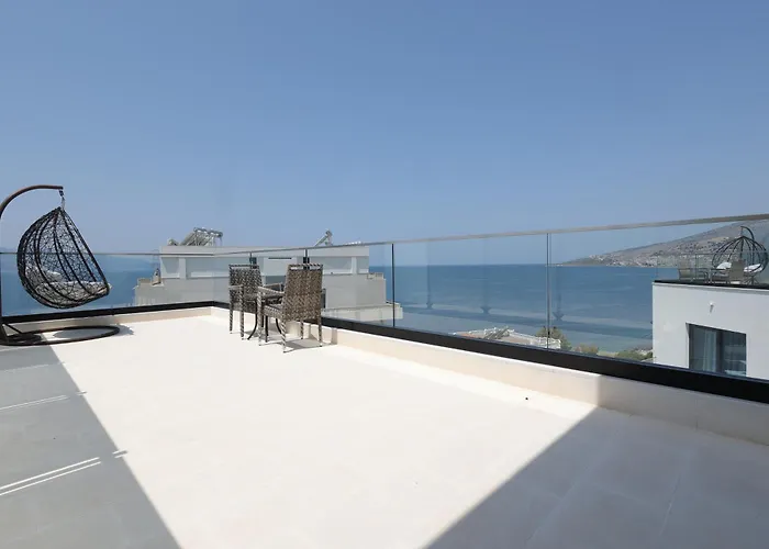 Harbour Hotel
